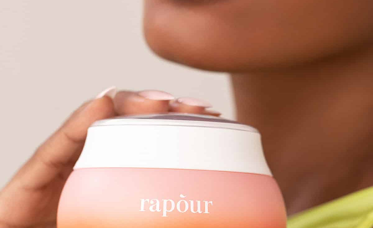 Spring Fragrance Trends: Fresh Scents for the New Season